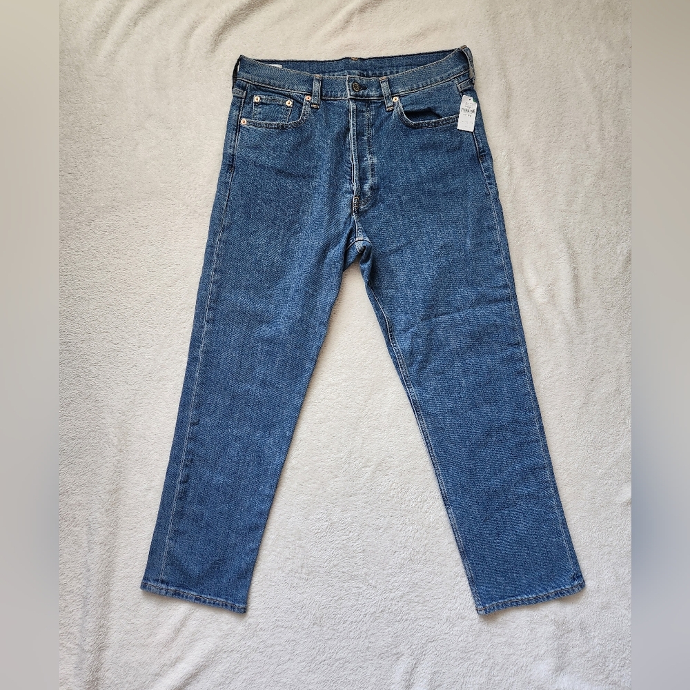 NWT Gap button fly high rise cheeky straight med wash Blue jeans women's 30/10R.